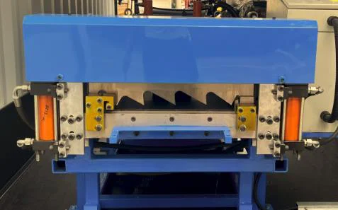 HSL-508P portable standing seam machine – Hydraulic cut-off