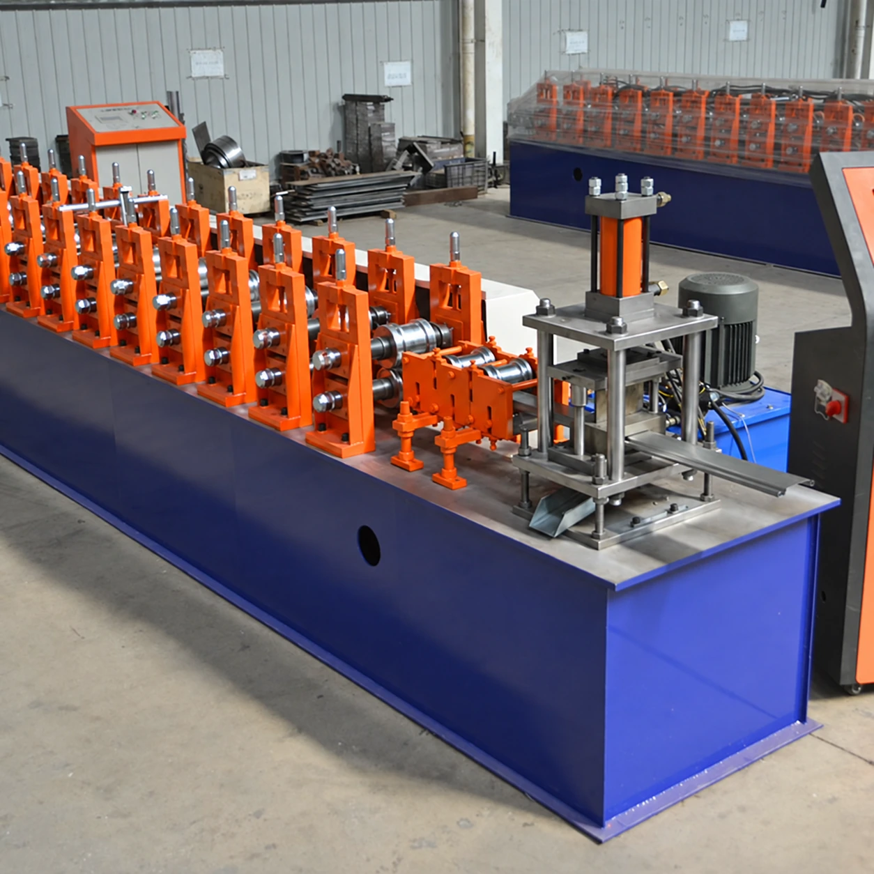 Reference rolling-shutter slat forming line at our Xiamen production base with formed metal shutter slat at the cutoff